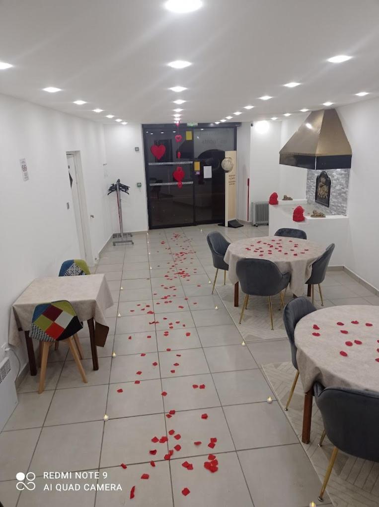 La Coquille D'Or Hotel Aixe-sur-Vienne Bagian luar foto